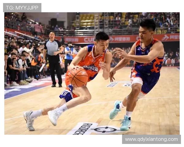 广州篮球队与重庆篮球队赛后技术分析与战术总结